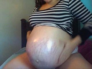 임신 한 소녀 자위