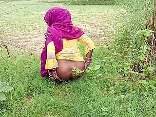Indian Sex Alfresco Bonk Undertaking Wet-nurse Zonder condoom Khet Chudai Heavy Black Cock Heavy Natural Boobs Hindi Porn